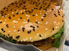 北美烧烤风味安格斯厚牛堡-麦当劳(杭州东站高铁店)