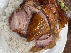 三拼烧味饭-陈光记烧腊店(罗保博士街店)