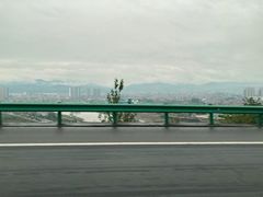 -邓氏兔头