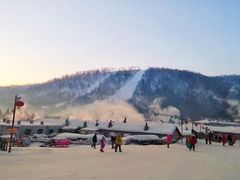 -亚布力新体委滑雪场