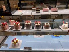 -巴黎贝甜(华堂新辰汇店)