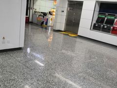 -盈丰路(地铁站)