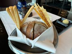 -瑞吉酒店 · Elba 欧尔巴意大利餐厅· 精致意餐·云端聚会