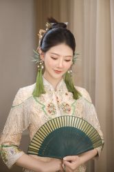 -洋洋婚纱品牌集合店