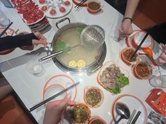 -三头牛·潮汕牛肉生蚝火锅 (夏湾店)