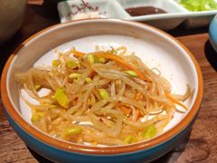 -明洞阿姨·韩式酱蟹烤肉·创意料理(三元桥店)