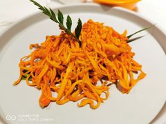 虫草花-煲宫猪肚鸡(晶品店)