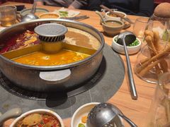 -巴奴毛肚火锅(龙湖锦艺城店)