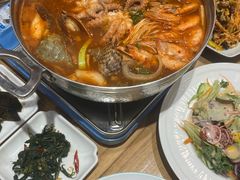 -青瓦餐厅·生鱼片·韩园烤肉(西塔店)