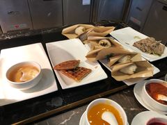 糍饭团-诸暨耀江开元名都大酒店·琉森湖自助餐厅