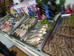 -悦巷海鲜自助铁板烧(秦皇东大街店)