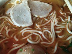 酸汤肘肉面-亮亮面馆(经六路店)