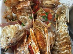 -覃记海鲜美食餐厅