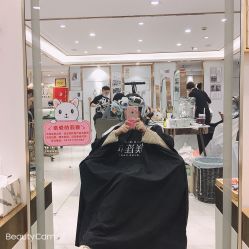 -镁连社·美联社