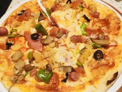 -必胜客(WOW中心城店)