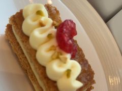 -视界美食自助餐厅·石家庄希尔顿酒店