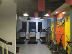 -博纳私人订制健身(中集美兰湖店)