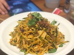 -六泰居·尔滨地标·东北菜(松北店)