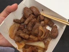 -六合夜市