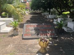 -吐斯廉屠杀博物馆