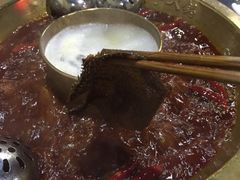 -怡品川宇火锅(宝立方店)