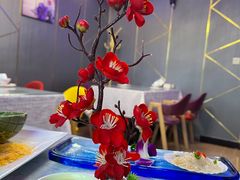 -忘忧草融合私房菜(红鼎国际店)
