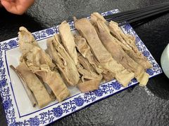 -撒拉人家.酸菜牦牛肉火锅