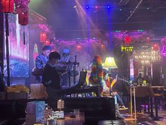 -喜鹊音乐酒馆(西街店)