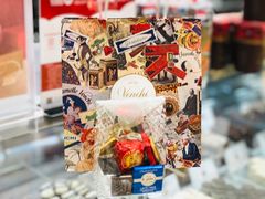 -VENCHI 闻绮(上海佛罗伦萨小镇店)