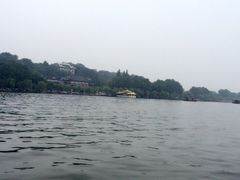 iphone_upload_pic-西湖游船