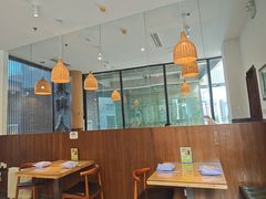 -泉畔人家·老济南经典鲁菜(大明湖店)