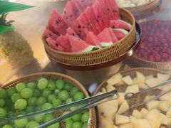 -四囍码头海鲜烧烤自助火锅(外滩南京东路悦荟广场店)