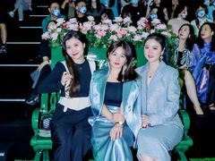 -欢乐海岸椰林沙滩-2025湾区超级灯会