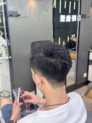 -藤野造型烫发染发