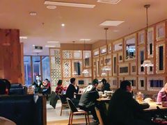 大堂-青年公社烤鸭(青年路店)