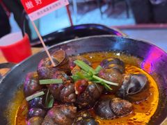 -老闵田螺馆·南昌特色小炒(梦时代店)