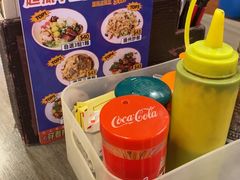 -新记美食(关闸店)