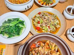 -嫩芽 ·地道重庆菜(十八梯露台夜景店)