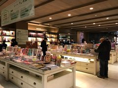 -诚品(信义店)