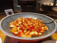 -爱碗亭·鲜炒湖南菜(壹城中心店)