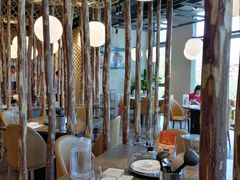 大堂-日进一片海.生腌海鲜火锅.宵夜烧烤(三里屯总店)