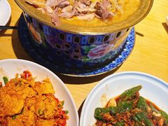 -关东小磨东北菜(上海长风大悦城店)
