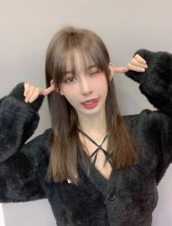 -AYO SALON