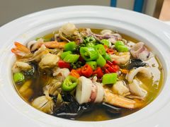 -品海楼·大连海胆锅贴馆(东港店)