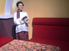 -金石蜡像馆
