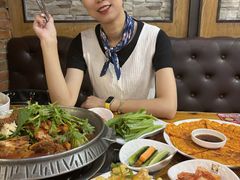 -喇喇排骨火锅·传统韩式脊骨汤(望京西园总店)