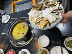 -野菌皇海景野生菌火锅(滨海大道店)