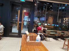 -星巴克臻选(北京太阳宫凯德店)