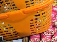 -来伊份LYFEN(中央路店)