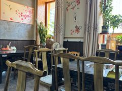 -聚黔堂凯里酸汤鱼美食店